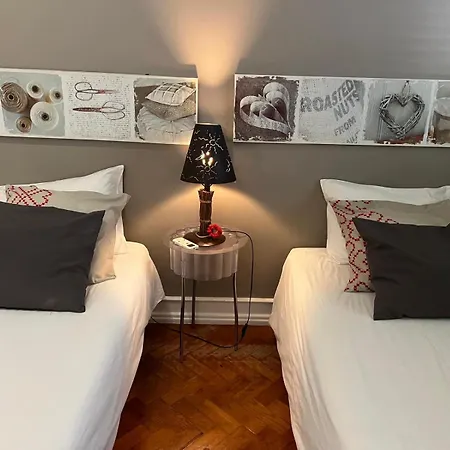 Alvalade Ii Airport 3*