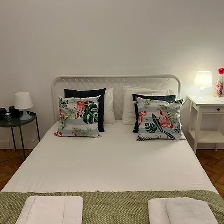 Pensión Alvalade Ii Airport 3*
