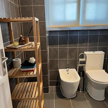 Гостевой дом Alvalade Ii Airport Лиссабон