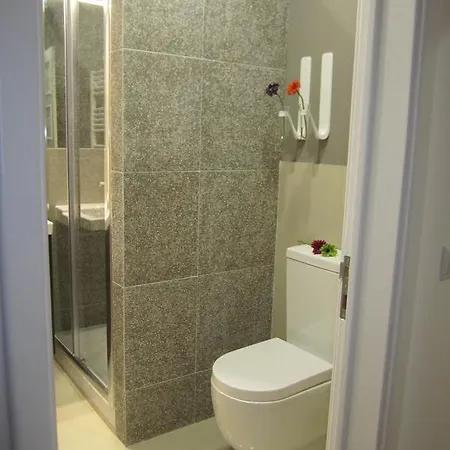 Гостевой дом Alvalade Ii Airport Лиссабон