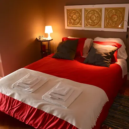 Alvalade Ii Airport Guest house