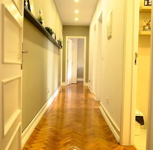 Alvalade Ii Airport Gasthuis Lissabon