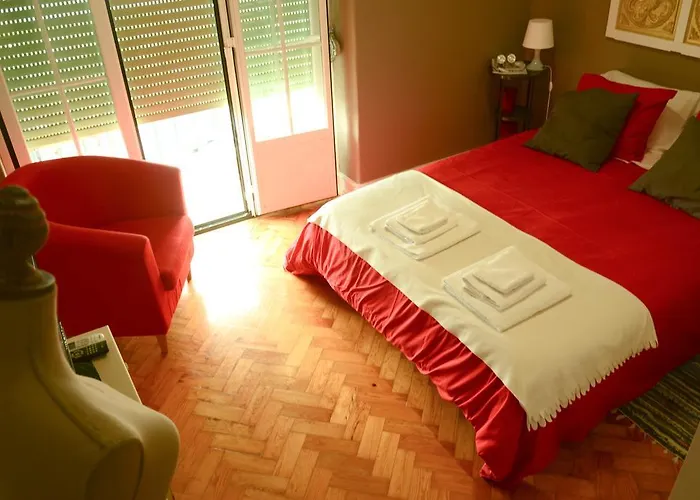 Gasthuis Alvalade Ii Airport 3*