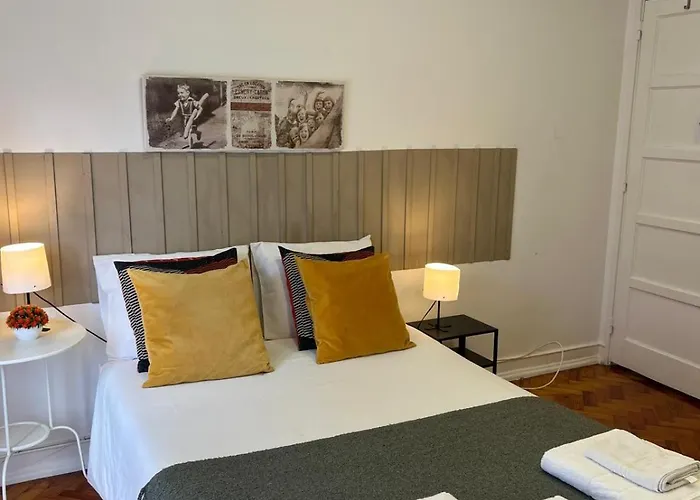 Gasthuis Alvalade Ii Airport