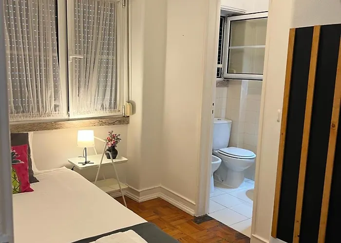 Alvalade Ii Airport Gasthuis 3*