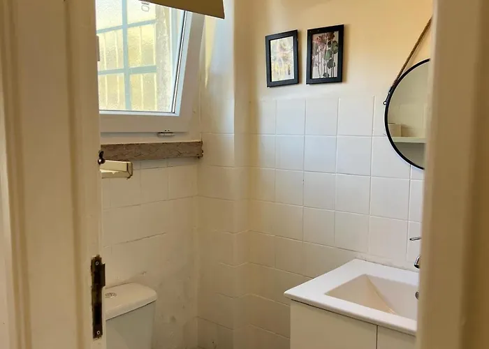 Alvalade Ii Airport Gasthuis Lissabon