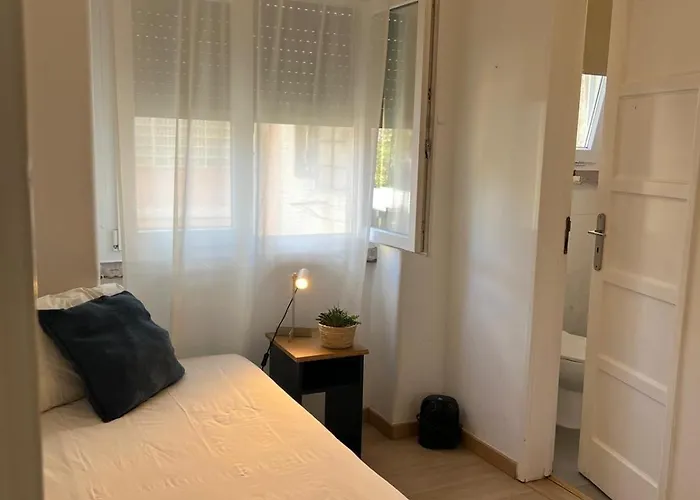 Gasthuis Alvalade Ii Airport 3*