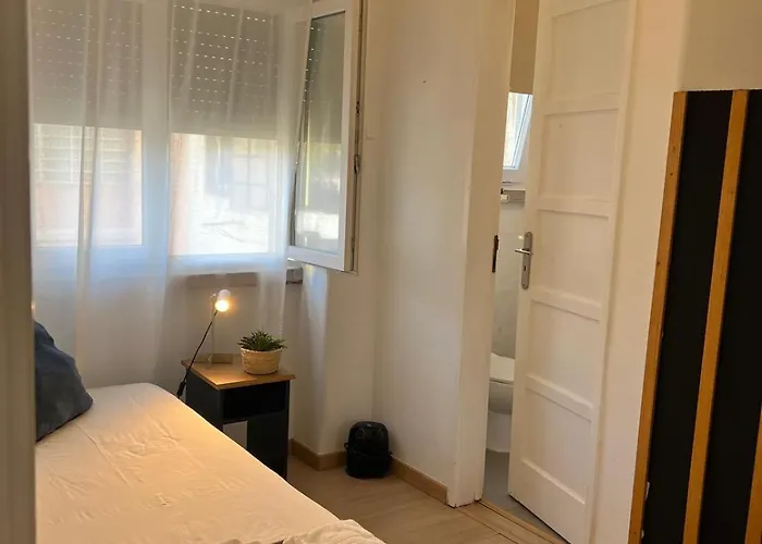 Gasthuis Alvalade Ii Airport Lissabon