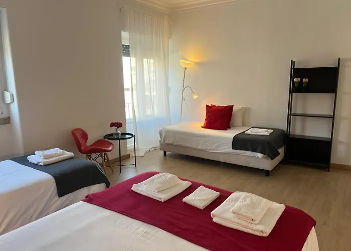 Alvalade Ii Airport 3*