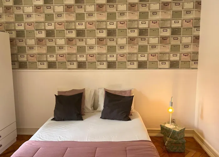 Gasthuis Alvalade Ii Airport Lissabon