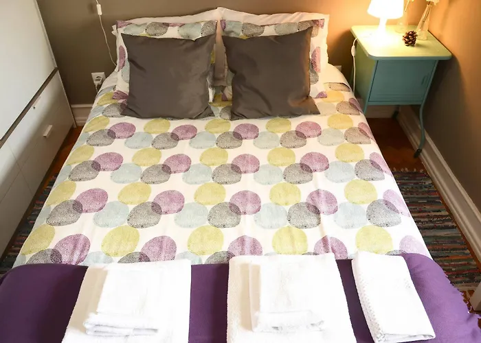 Gasthuis Alvalade Ii Airport 3*