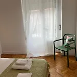 Alvalade Ii Airport Pensjonat 3*