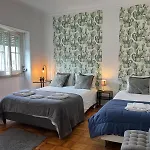 Alvalade Ii Airport Penzion 3*