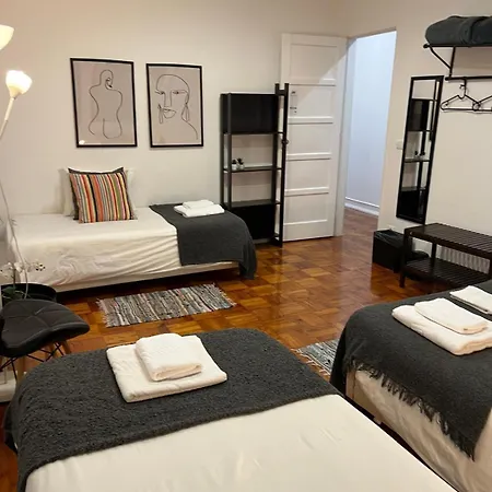 Guest house Alvalade Ii Airport Lisbon